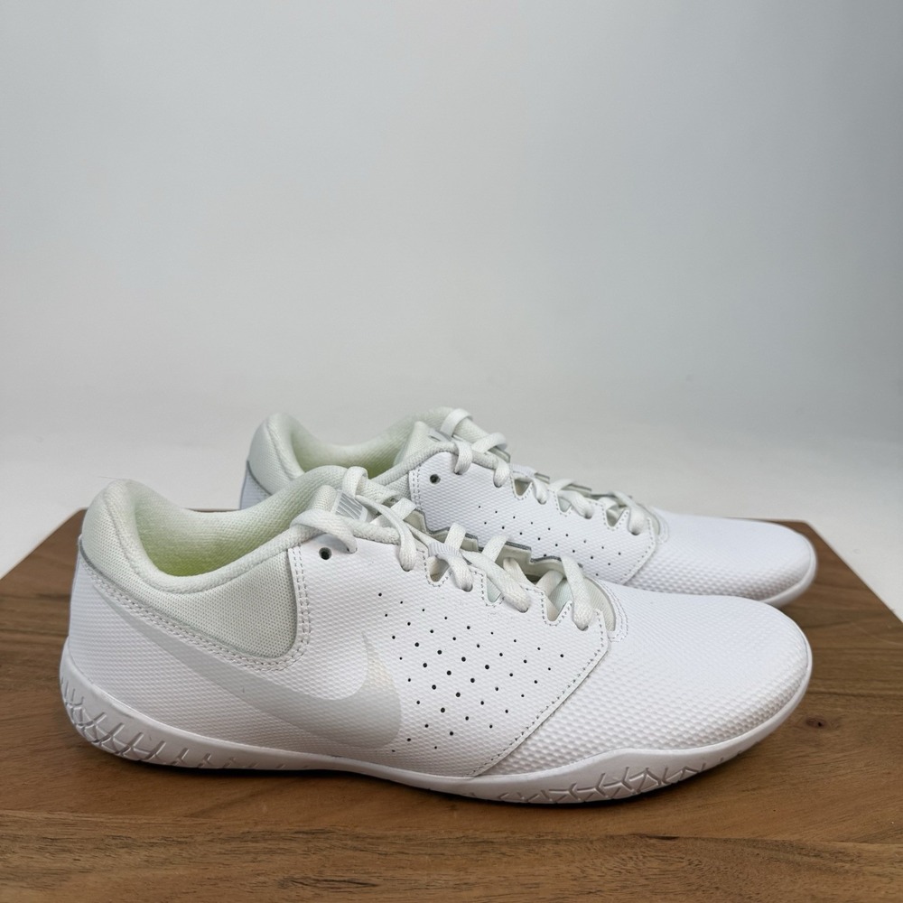 New Womens Nike Cheer Sideline IV White Leather Athletic Sneakers Size 8 T